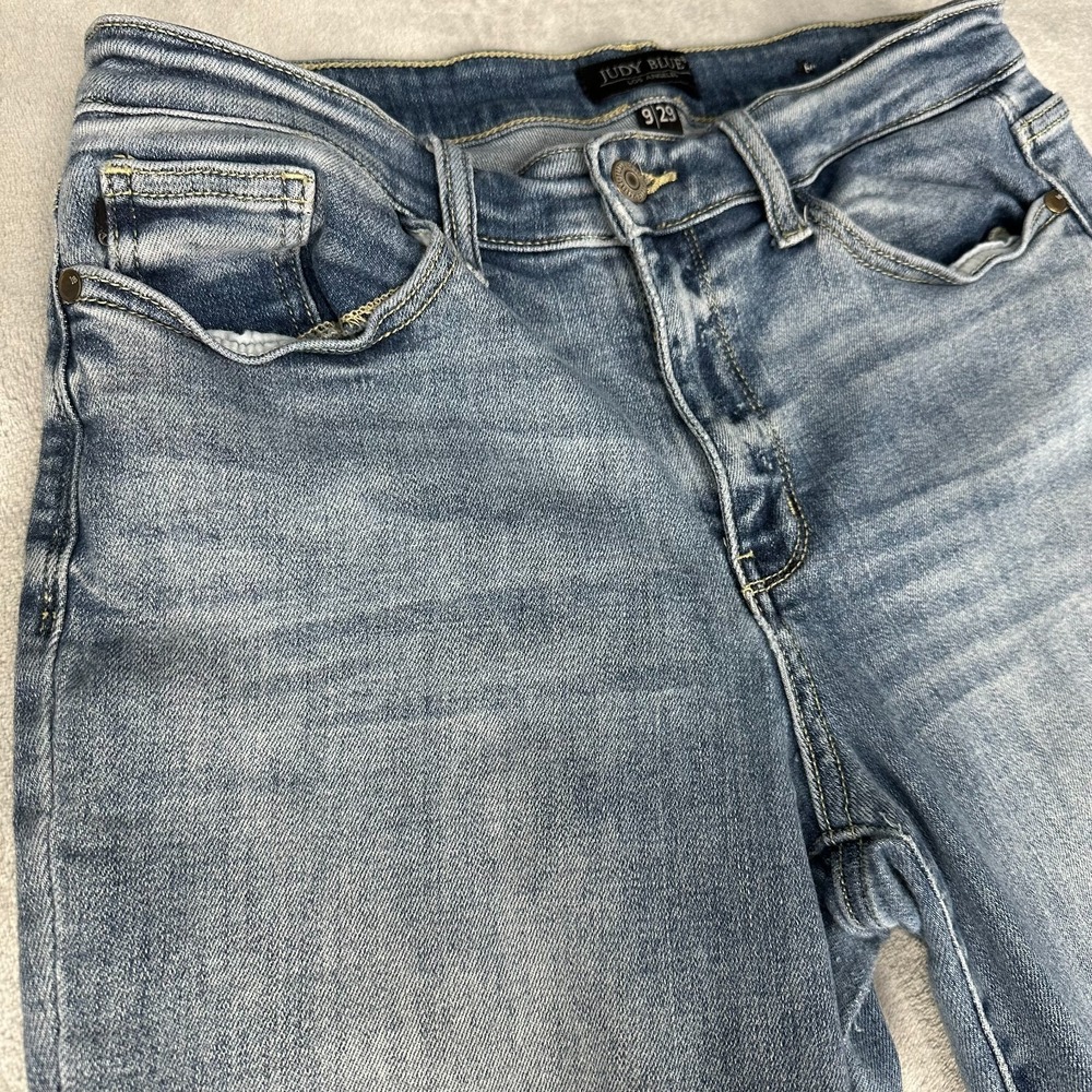 JUDY BLUE Boyfriend Fit Jeans Women's 9/29 Medium Wash Distressed - Picture 2 of 16